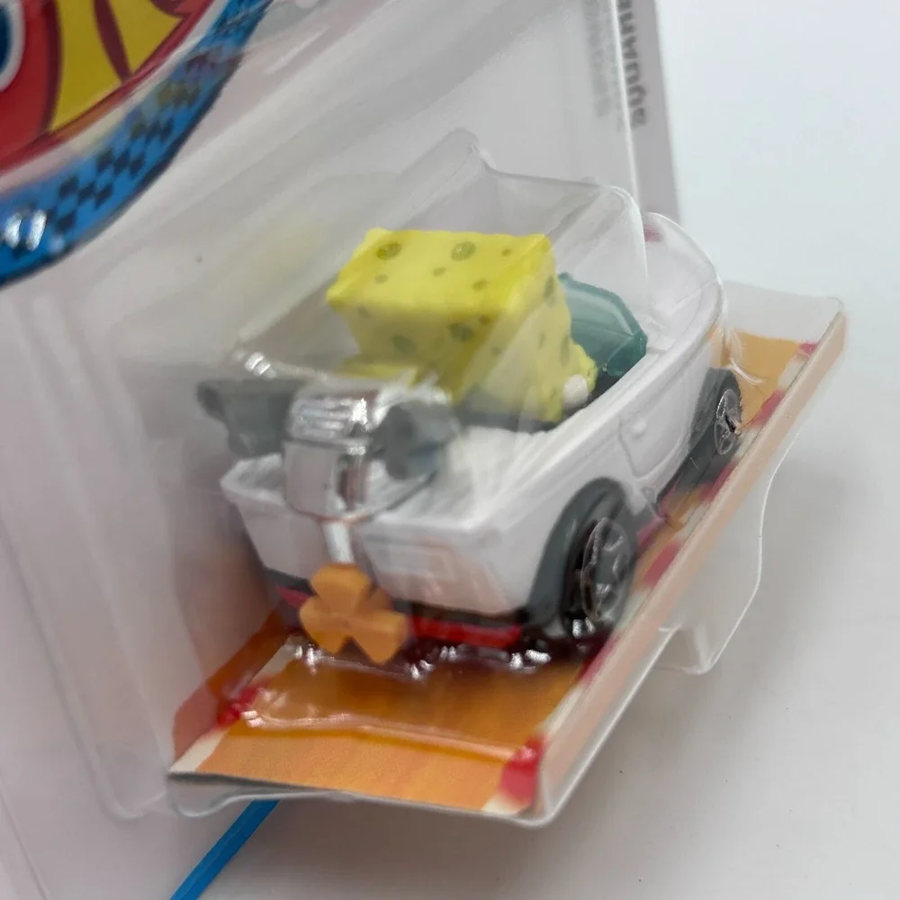 SpongeBob Squarepants 2024 Mattel Hot Wheels Racer Verse Unopened‎ Near Mint